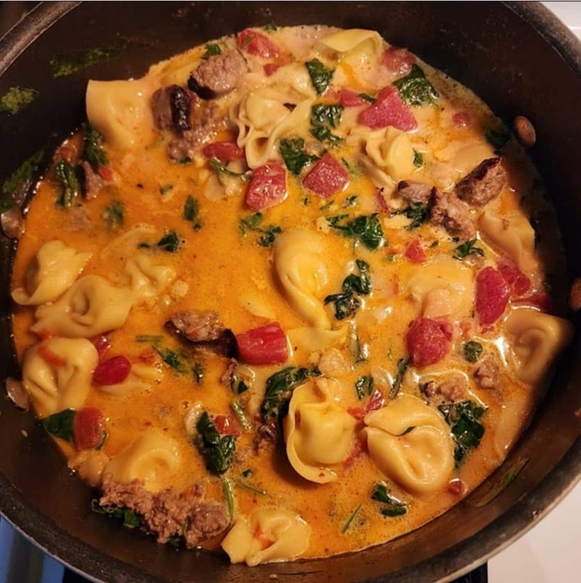 Sausage Spinach Tortellini Soup